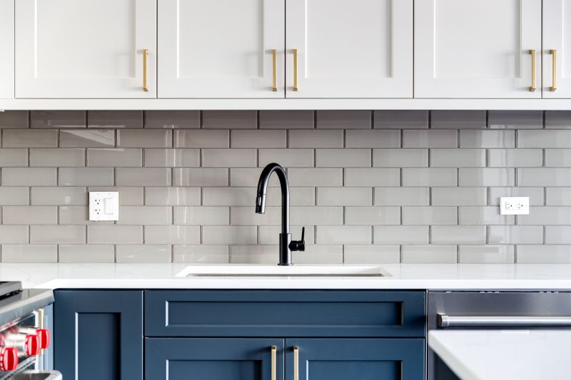 Backsplash Cleaning detail